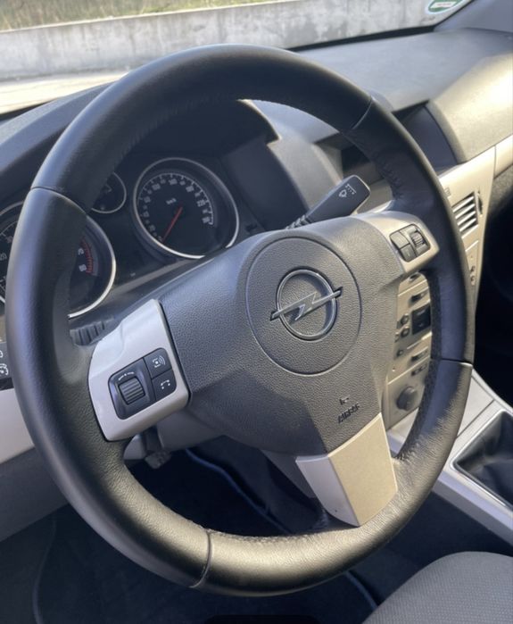 OPEL ASTRA H 2007 1.6