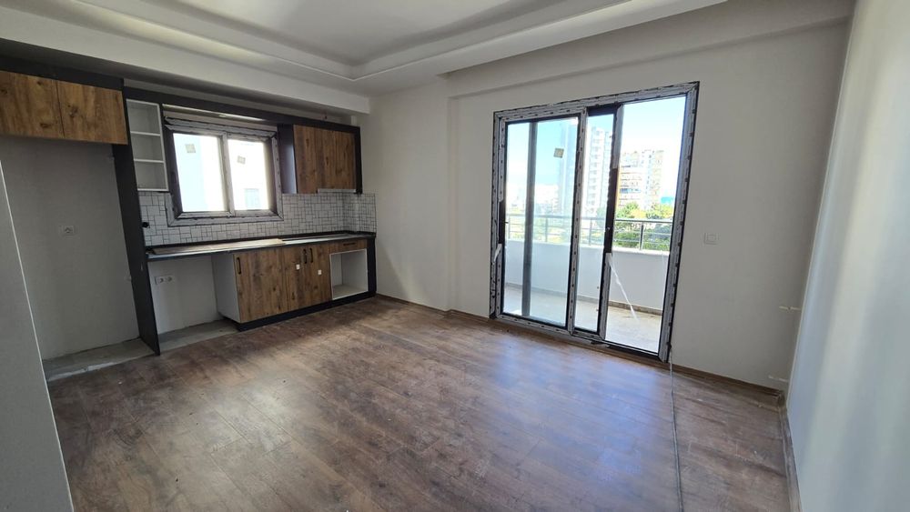 Продаж 2х кім квартири місто Мерсін Туреччина