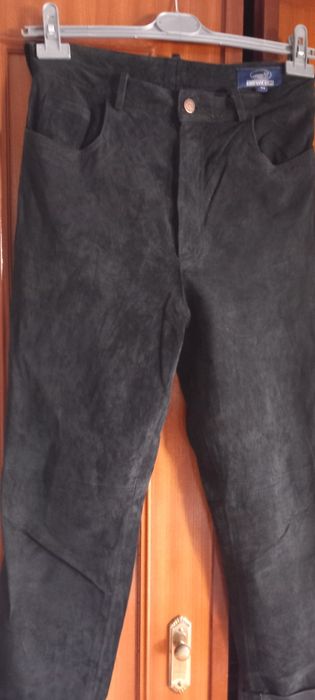 Calças de pele senhora