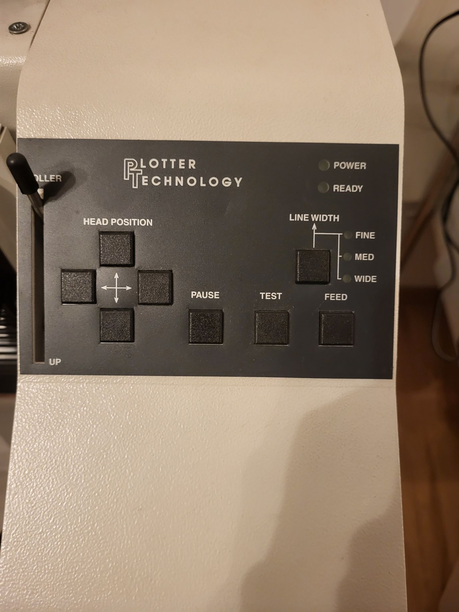 Ploter Technology szer.220