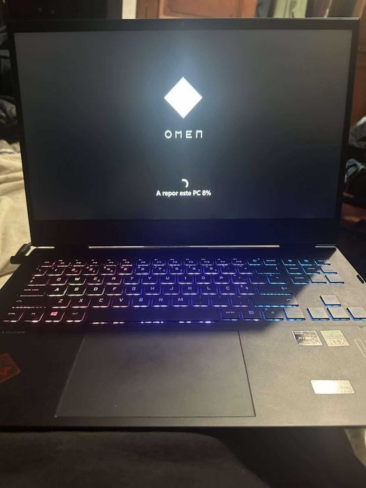 HP 16 omen 8gb de RAM 500gb de memória