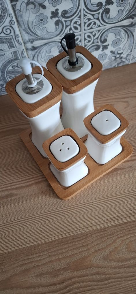 Nowe pojemniki Home&You