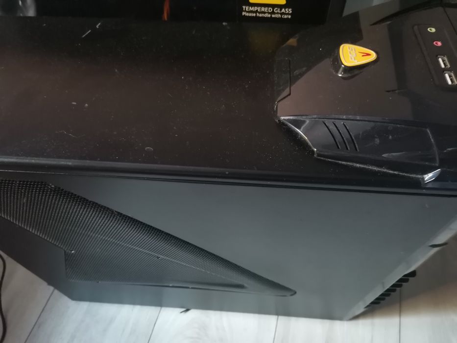 Komputer gamingowy ryzen 5/SSD/16 GB ram/ windows 11