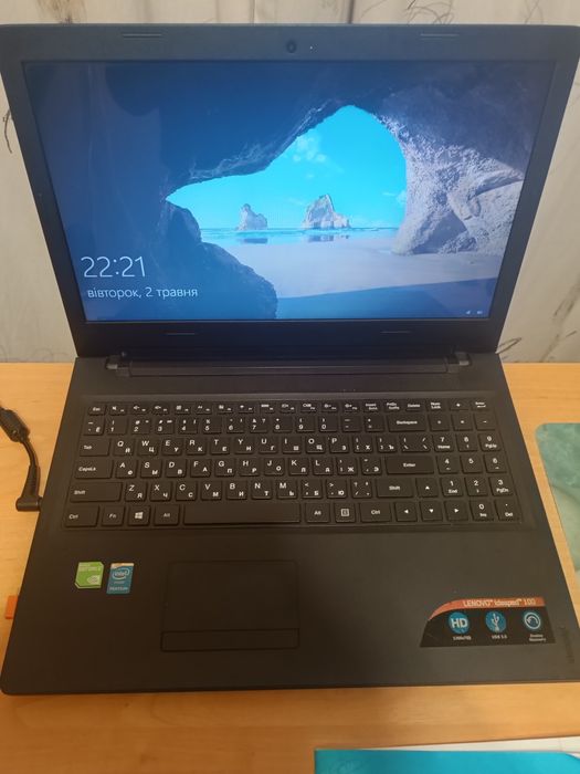 Доброго дня продам ноутбук.