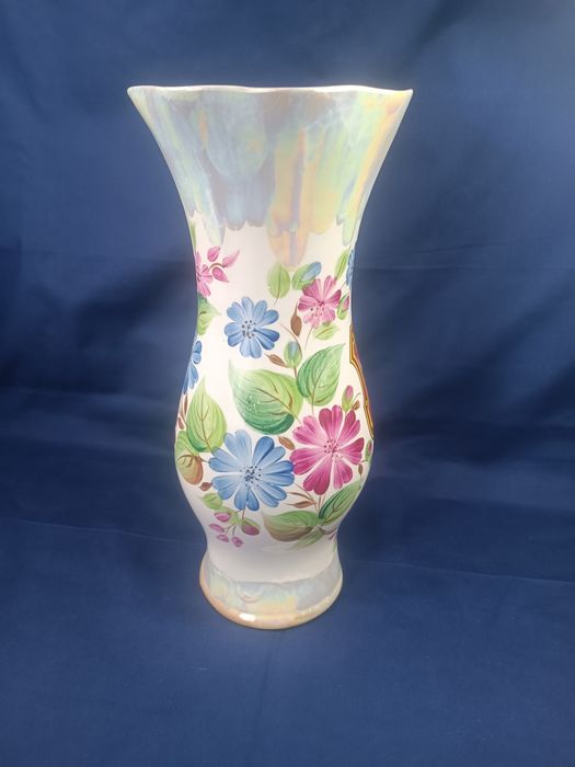 Ваза Рівненський військовий комісаріат кераміка порцеляна фарфор