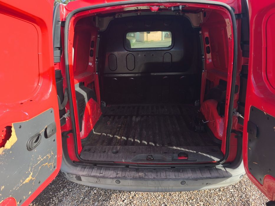 Renault Kangoo 1.5 DCI sinistrado