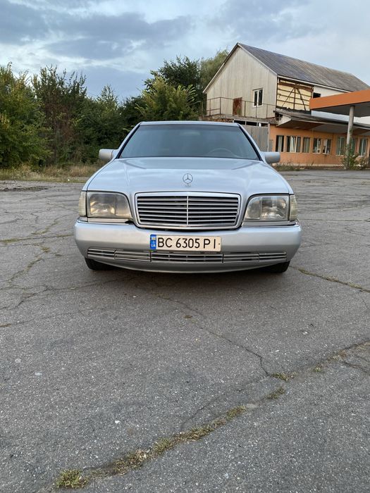 Продам мерседес 140