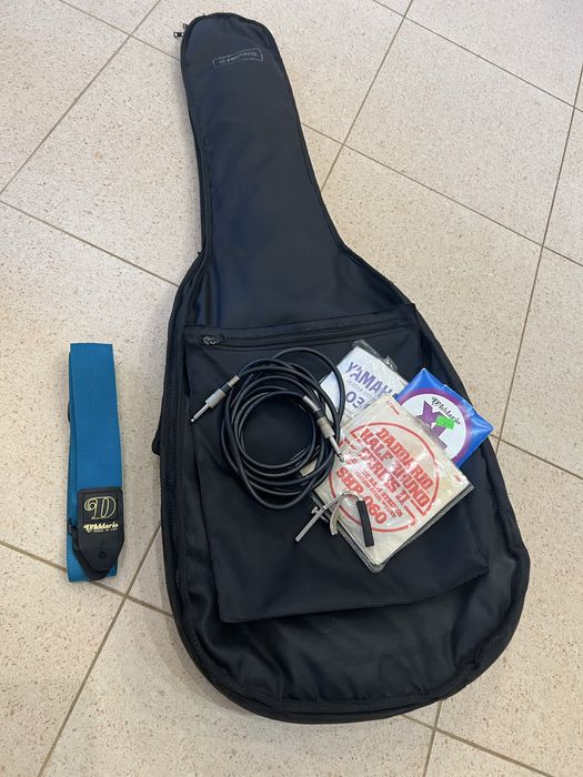 Электроакустическая гитара