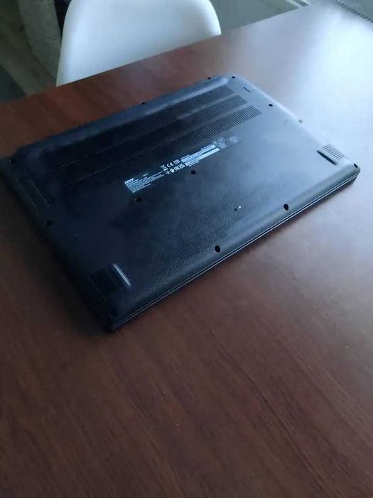 Laptop gamingowy Acer Aspire 7A715-75G-50V4 15,6" (cena do negocjacji)
