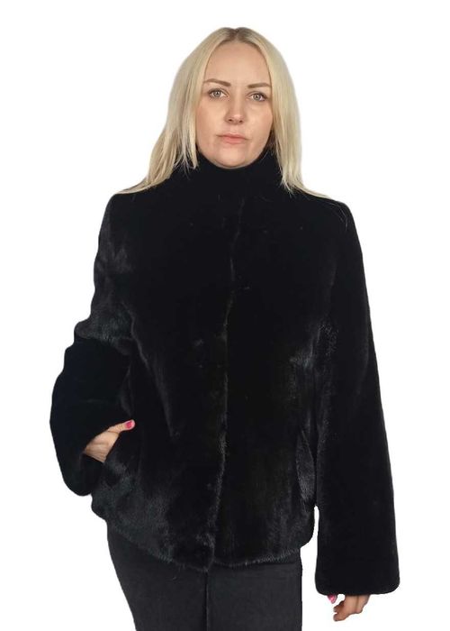 Kurtka z futra norki Blackglama . Model Melania