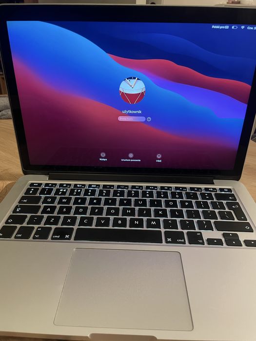 MacBook pro Retina 13 cali mid 2014
