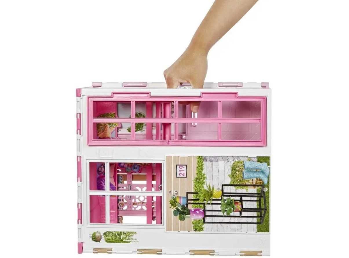 Barbie Компактный домик HCD48. В наличии