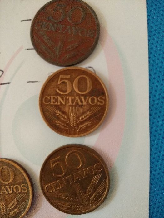 9 Moedas antigas de $50 centavos