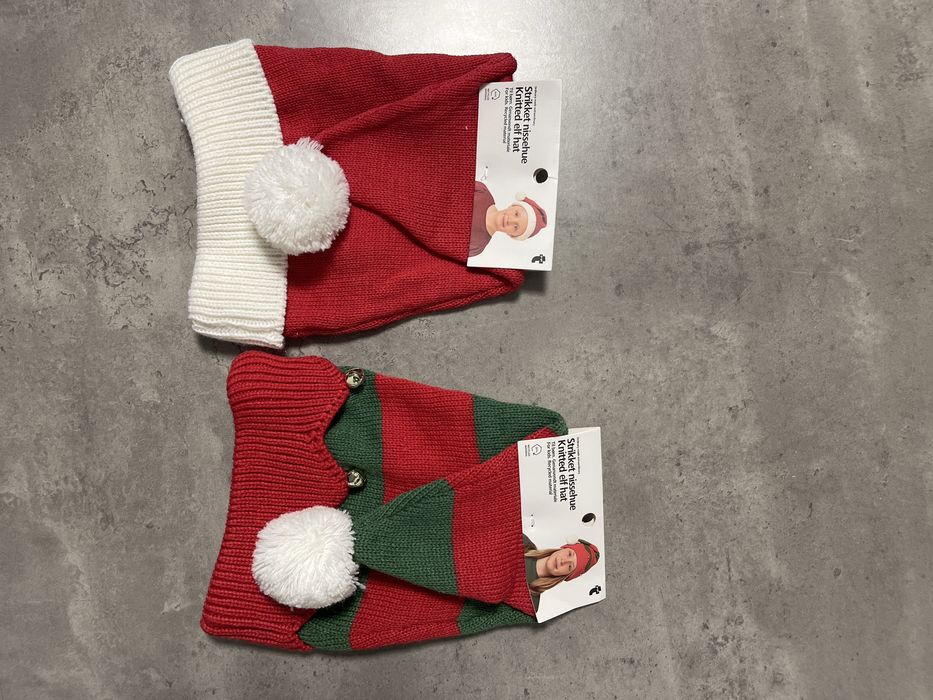 Новогодние шапки деда мороза