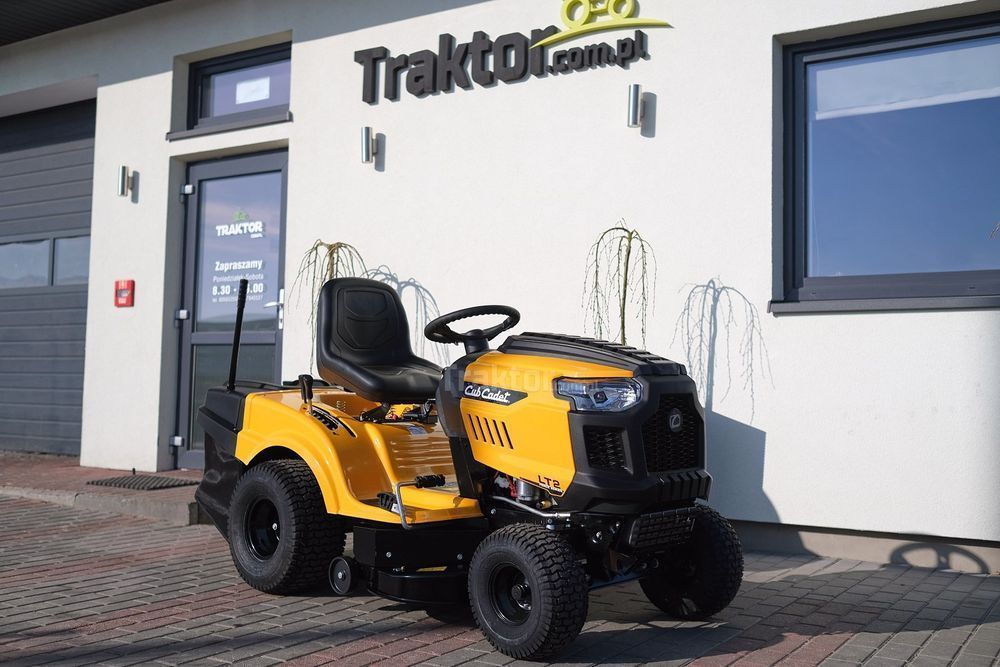 Traktorek ogrodowy kosiarka Cub Cadet LT2 NR92 '23