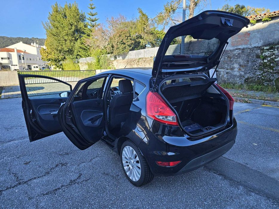 Ford Fiesta 1.25 Titanium, 2010, 5P| Único dono