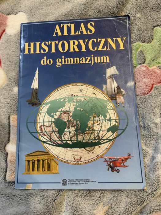 Atlas historyczny do gimnazjum (historia, edukacja)