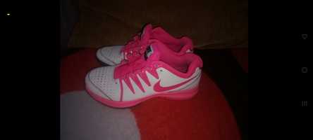 Buty sportowe Nike