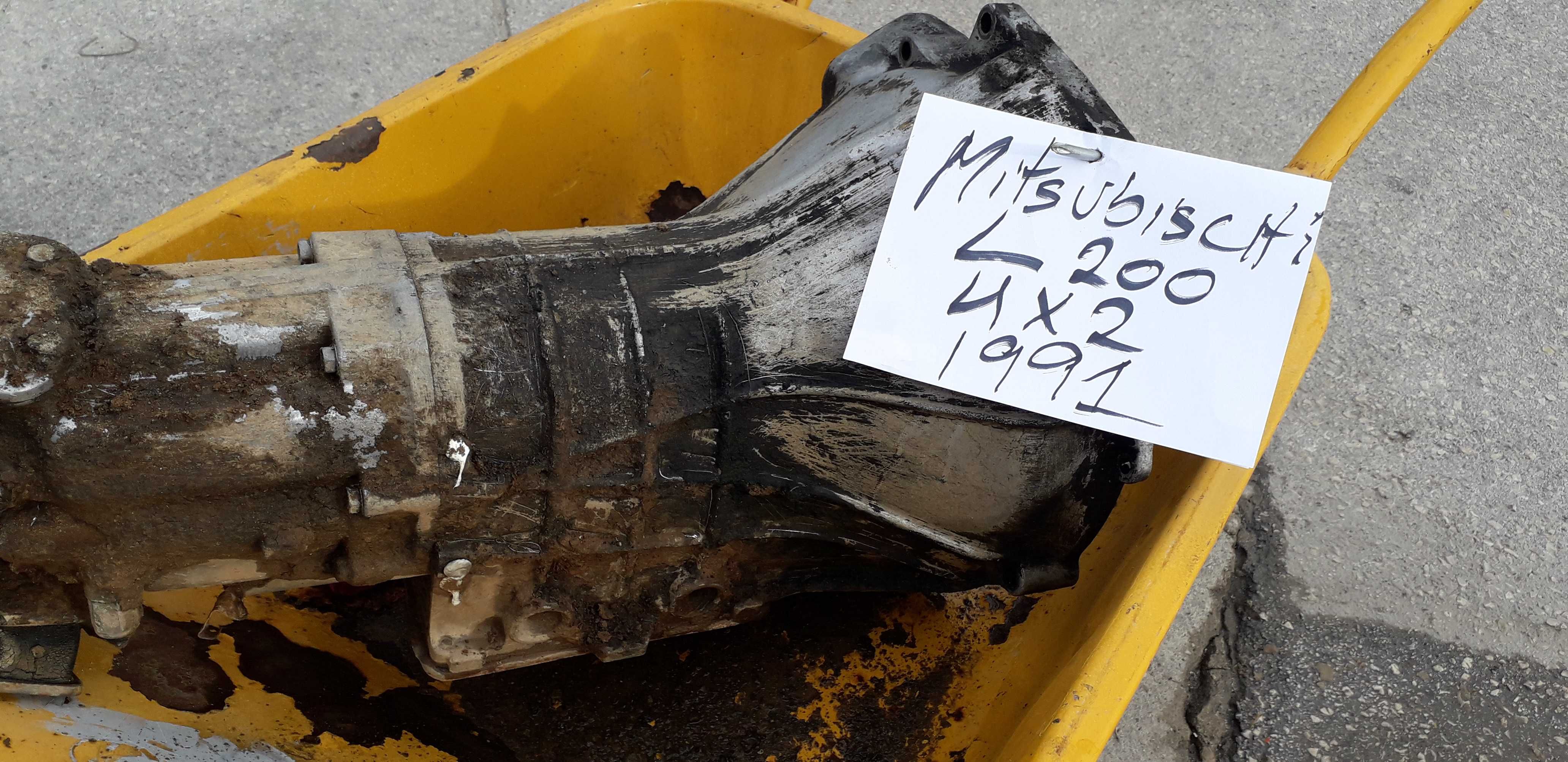 Mitsubishi l200 peças bomba injetora, motor de arranque, e alternador