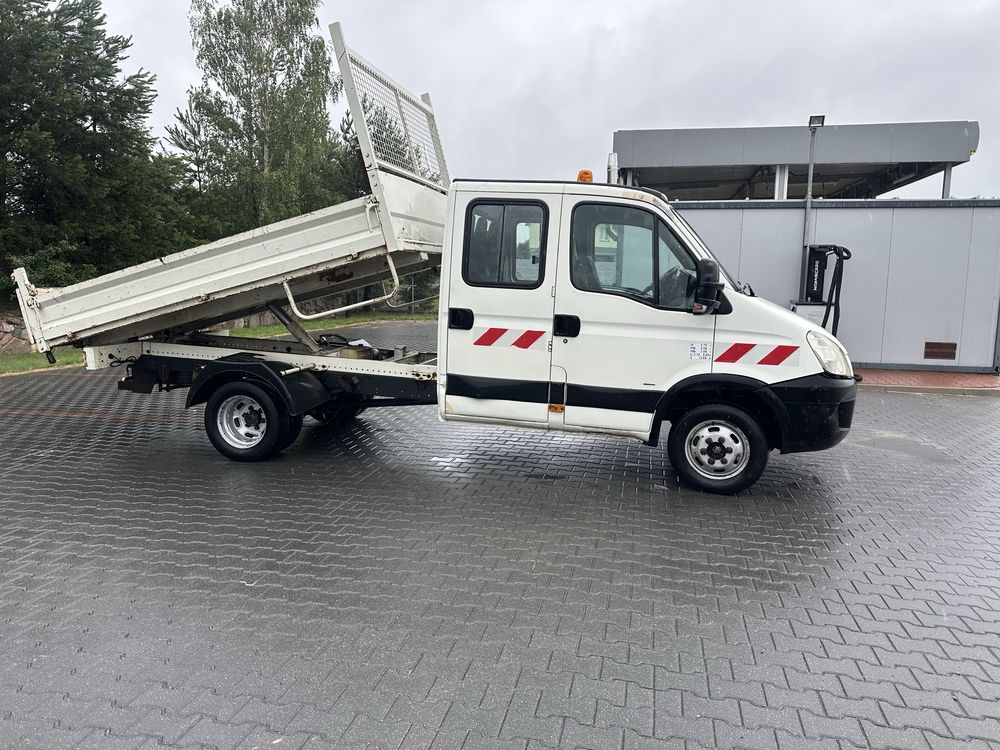 Iveco Daily 35c12 do 3,5 t wywrotka doka hak Bliźniaki