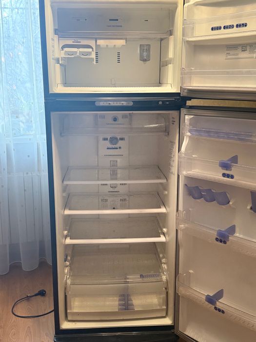 Холодильник Whirpool tropical