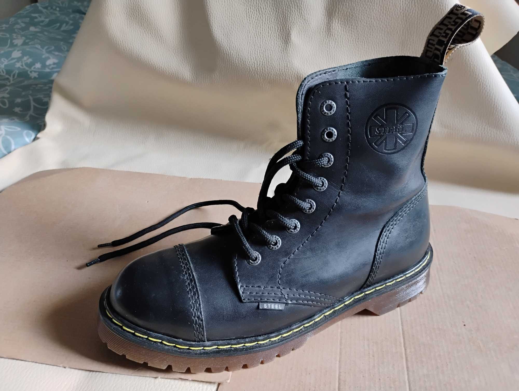 Buty glany Steel czarne 8 dziur - rozmiar 41