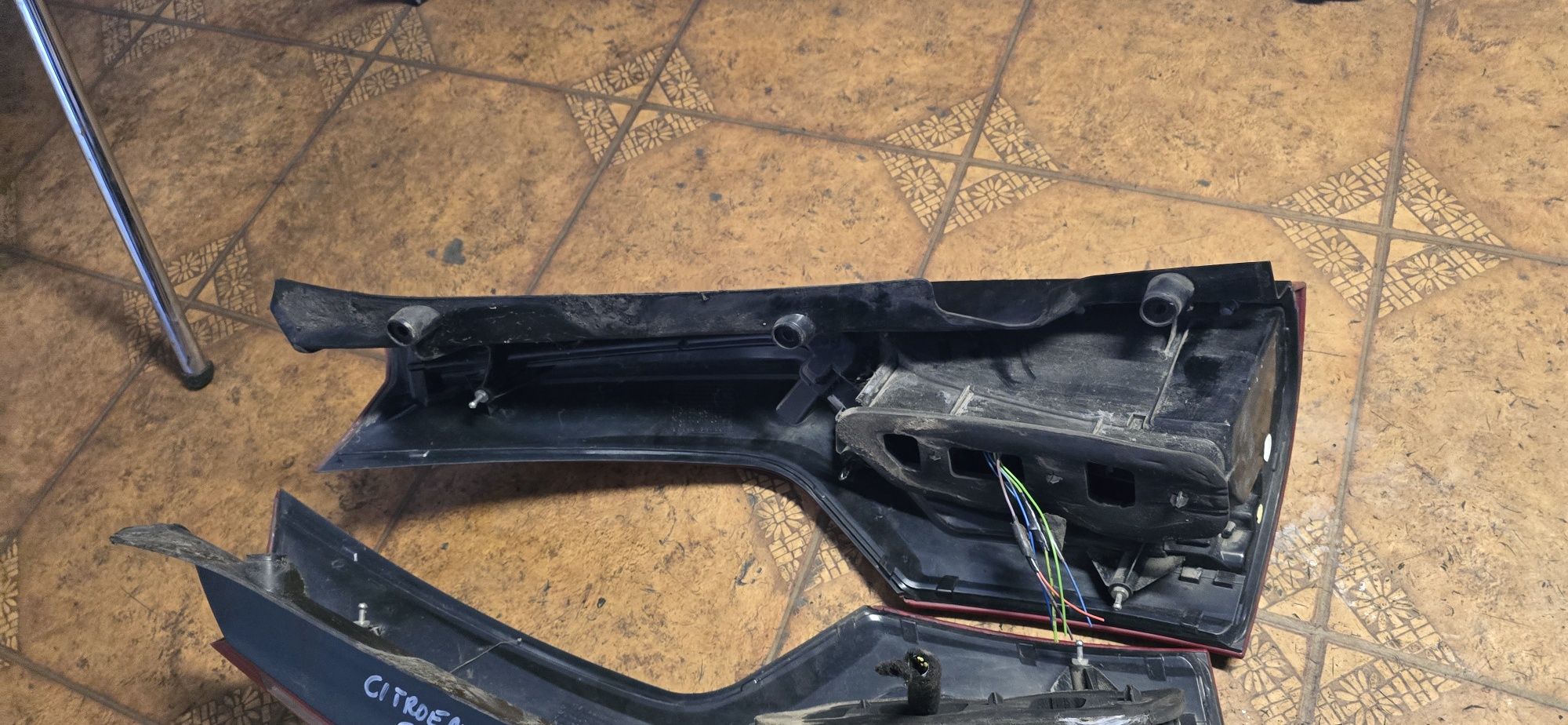 Lampa  lewa prawa tył tylna Citroen C4 Grand Picasso 2011r
