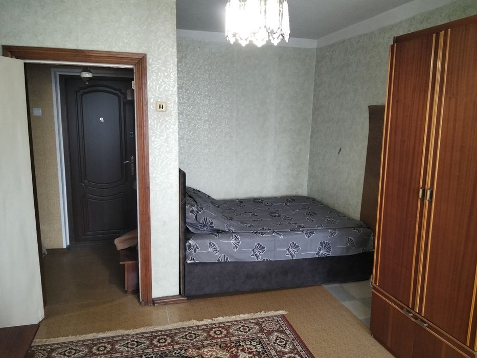 Сдам 1к на пр.М.Лушпы посуточно