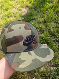 Czapka z daszkiem full cap nike moro