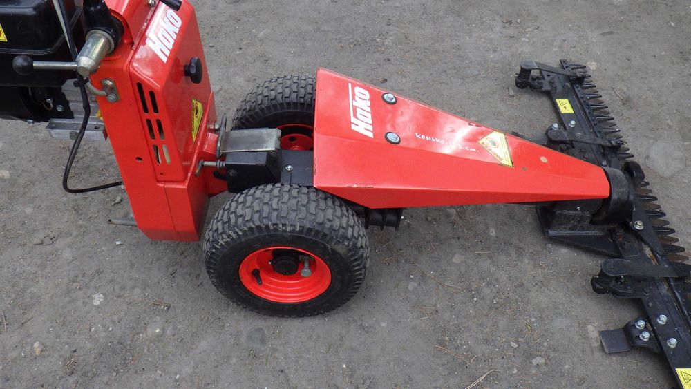 HAKO KAWASAKI Spalinowa Maszyna Koszaca  Listwowa   na Czesci