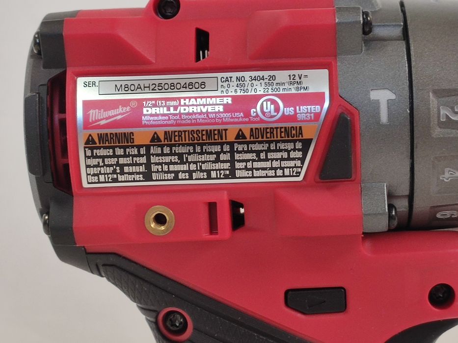 Безщітковий ударний дриль шуруповерт Milwaukee M12 FUEL 3404