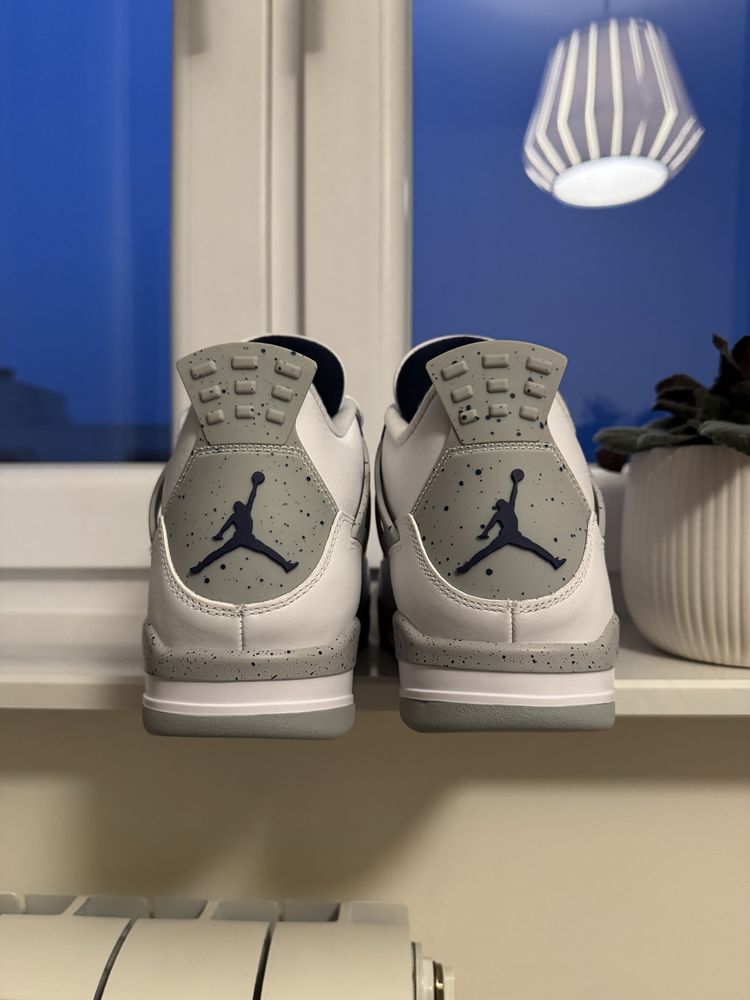 Air Jordan 4 “Midnight Navy”