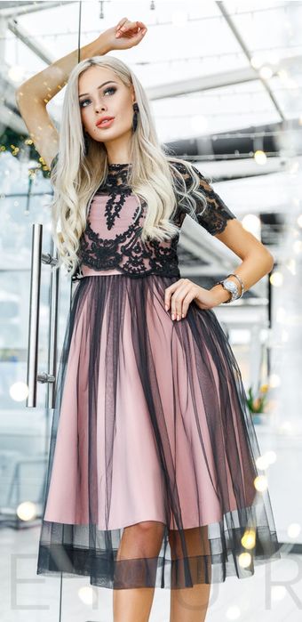 Вечірнє фатінове плаття