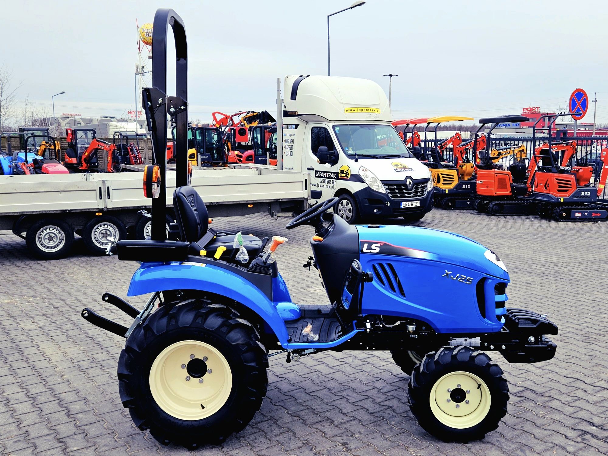 LS XJ 25,Mini Ciągnik,traktorek,komunalny, sadowniczy Japan Trak