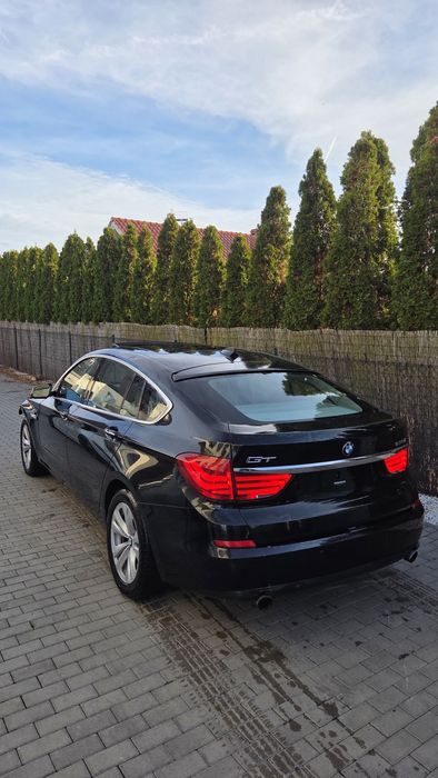 Bmw 535i GT niegroźnie uszkodzona