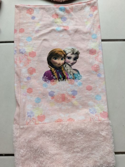 Zestaw czapka rękawiczki i komin