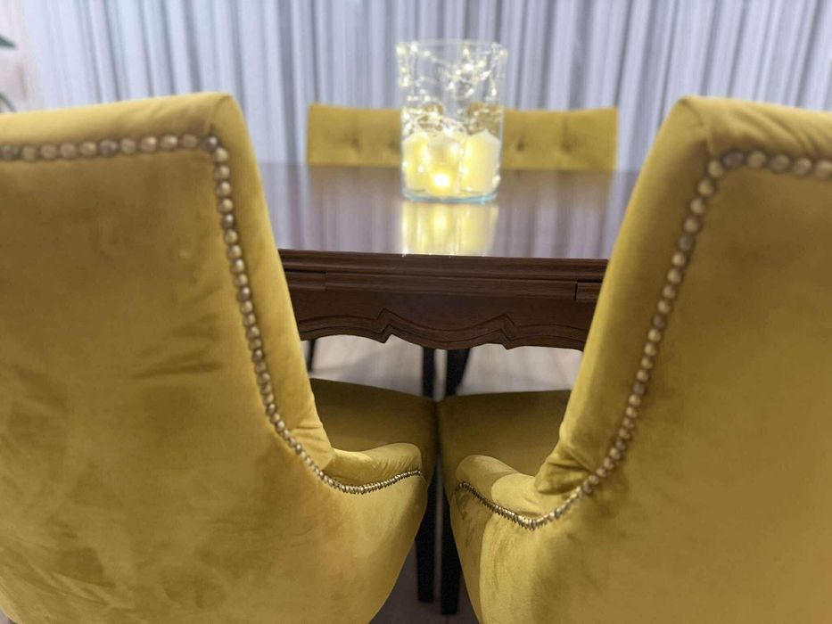 Krzesła chesterfield