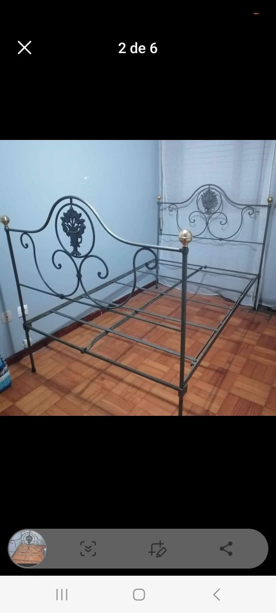 Cama em ferro restaurada