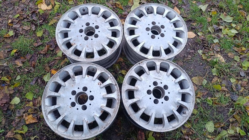 Продається комплект дисків Мерседес, r16