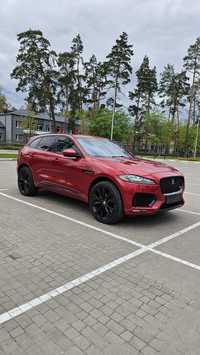 Jaguar F pace S prestige