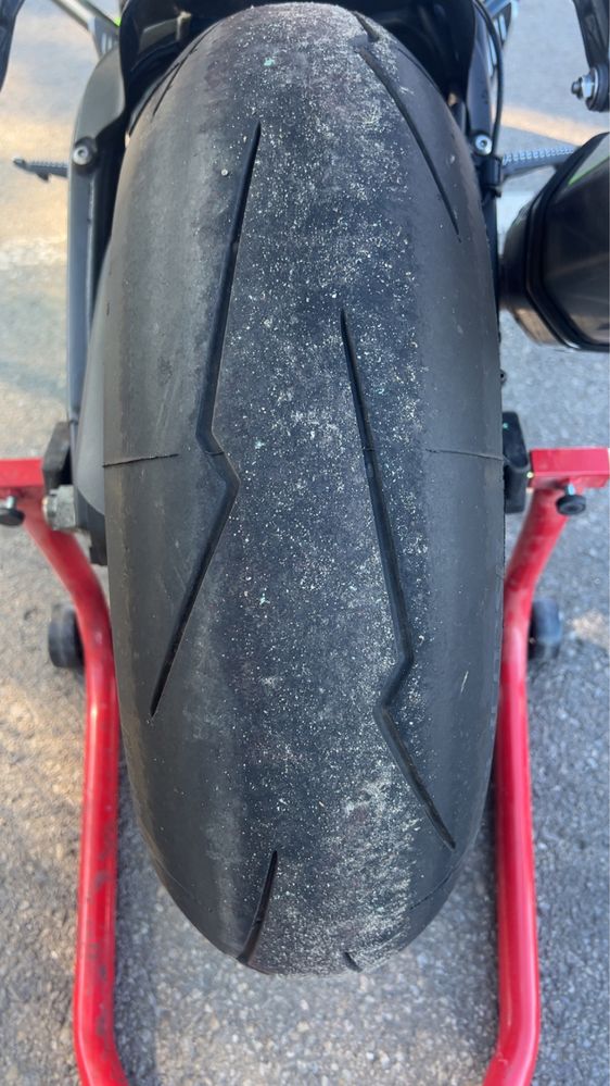 Kawasaki zx6r 636