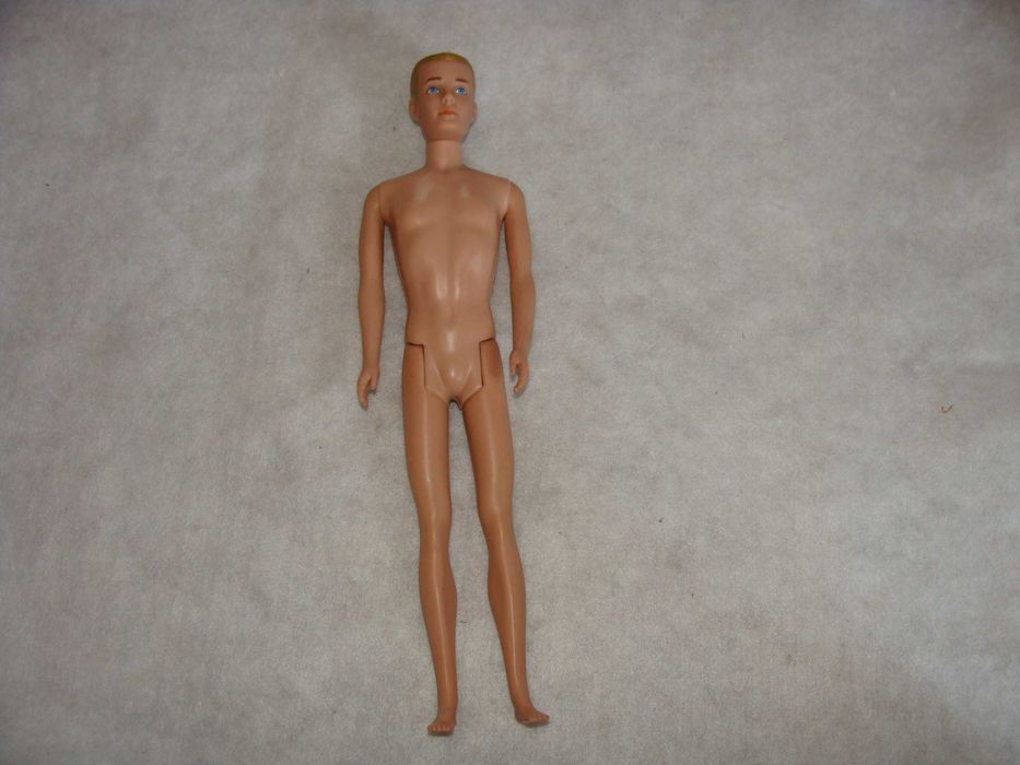 Boneco Ken Molded Hair (Ref. 750) de 1962