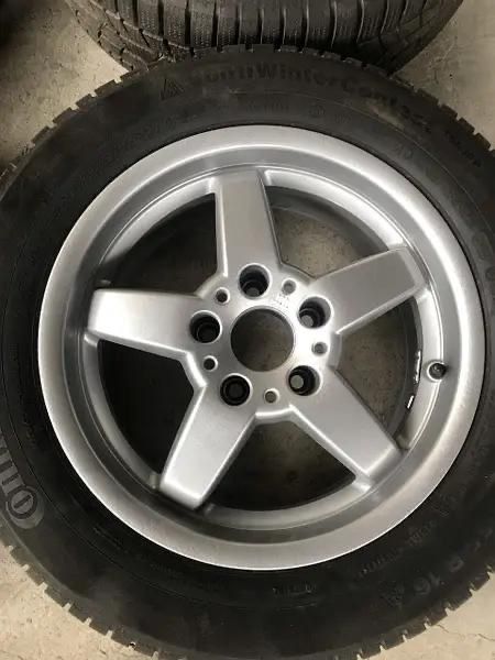 Продаються диски з зимовою гумою е E34/39 R16 7.5Jx16 5x120 225/55/16