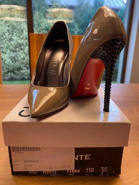 Szpileczki lakierowane