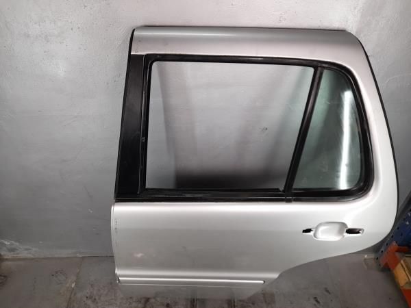 Porta trás esquerda MERCEDES-BENZ Classe M (W163)