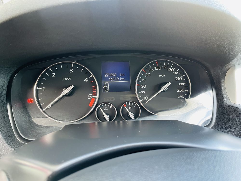 Renault Laguna III 2.0 DCI Garage Bricolage