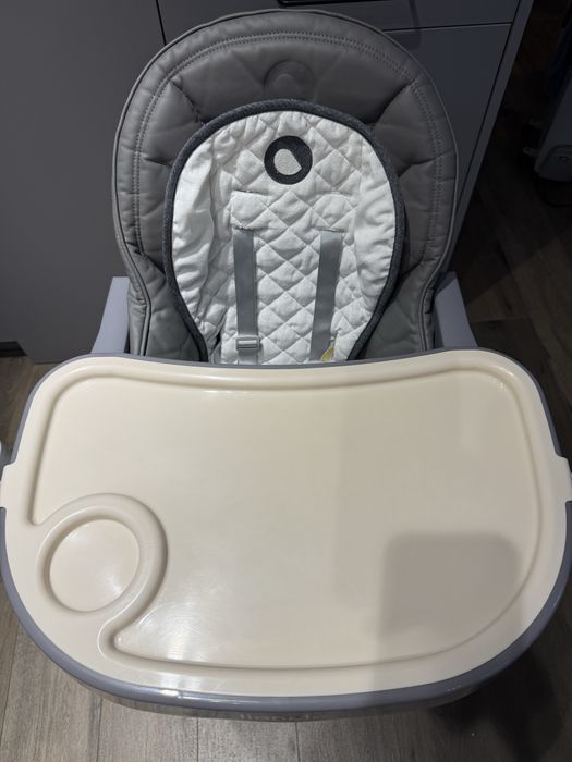 Lionelo Cora Plus krzesełko do karmienia z funkcją leżaczka 2w1