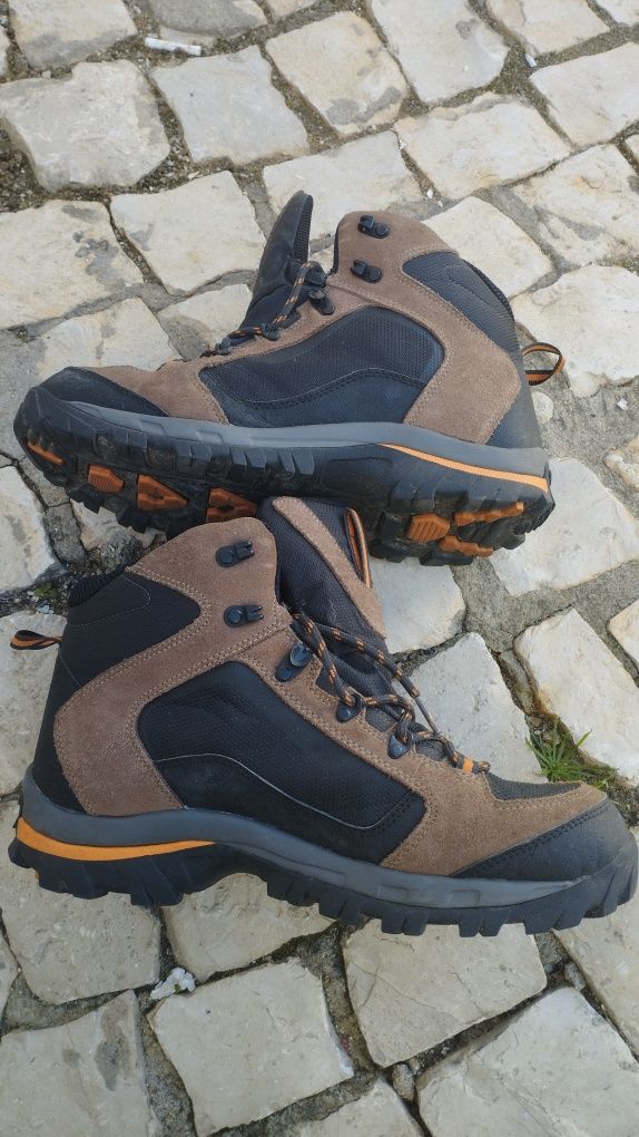 Botas Quechua 43