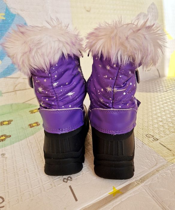 Зимові чоботи на дівчину розмір 33 чобітки черевикі