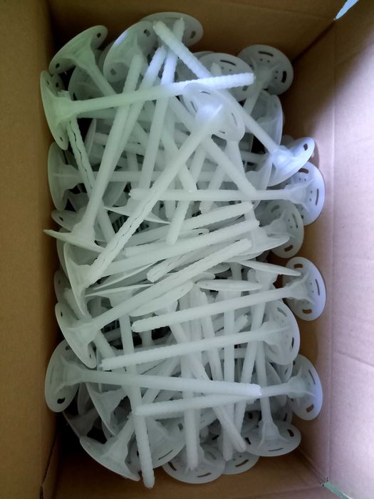 Kołki do styropianu